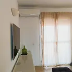 Canela Apartmán *